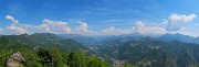 67 Dal Monte Zucco vista su Prealpi-Alpi Orobie di Val Brembana 